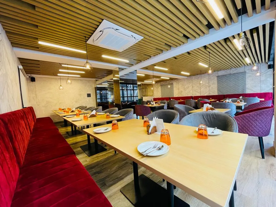 Delicia — seating